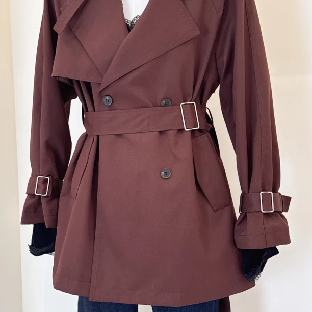 【伟伟专属】安可拉红腰带中款风衣