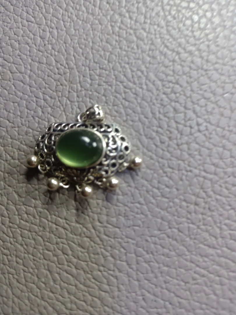 纯天然岫玉手链，托s925银