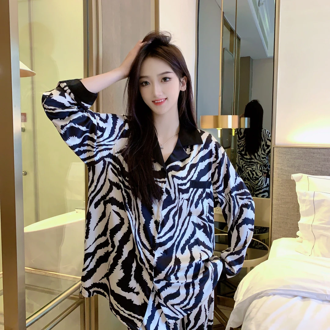 冰雪丝斑马纹小翻领长袖长裤慵懒风家居服两件套