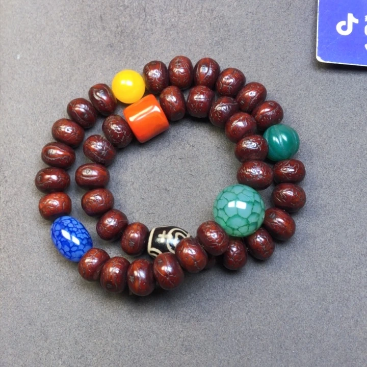 凤眼菩提吊坠凤眼