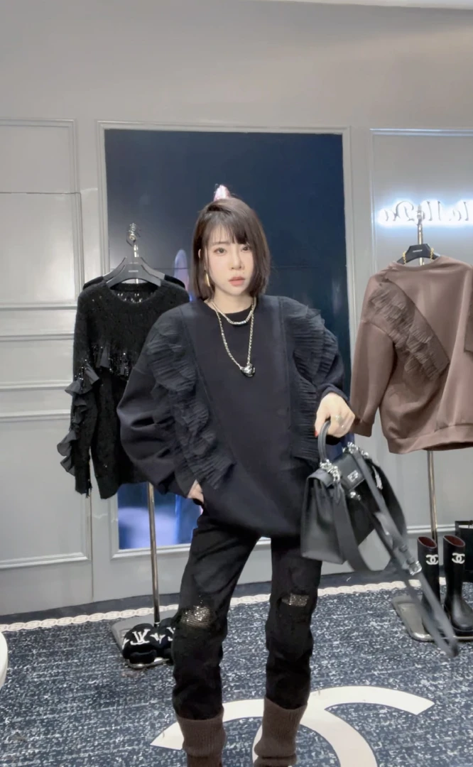 欧货秋冬显瘦网纱设计感拼接蕾丝休闲气质百搭卫衣上衣2727