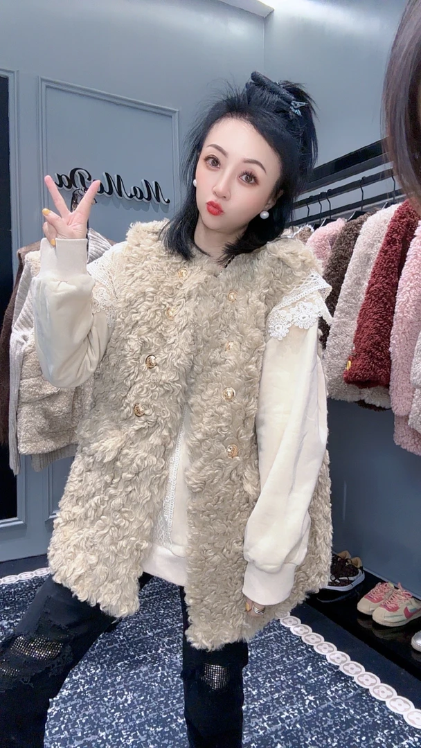 清货 秋冬季新款时装气质款外套女短款马甲810百搭毛马甲休闲