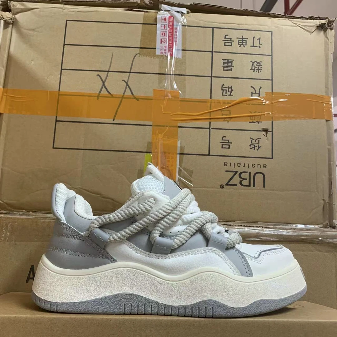 D450（运动码）男女鞋 新款低帮皮面经典百搭舒适板鞋休闲鞋1仓