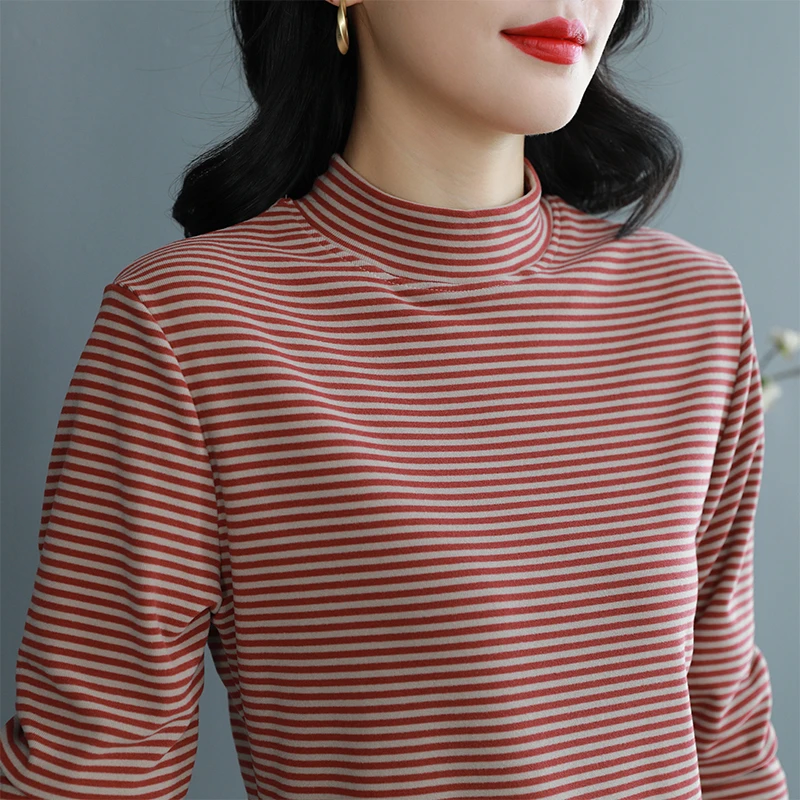 半高领德绒打底衫女可外穿秋冬内搭新款2024年轻女士保暖上衣洋气