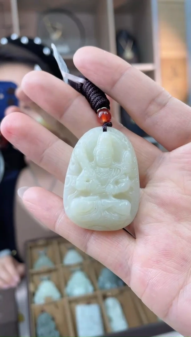 【闪购商品】和田玉吊坠(不含链)未镶嵌新疆和田玉zp1055牛虎守护神