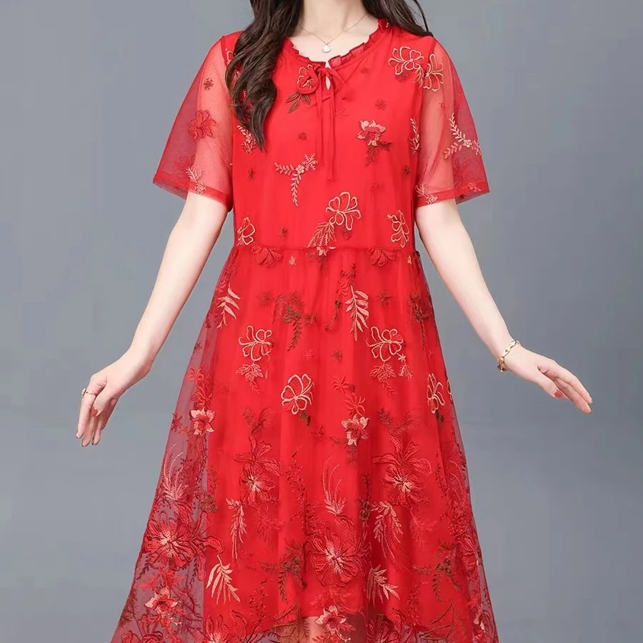 女装夏装2025网纱绣花连衣裙红色妈妈装遮肉显瘦380宽松长裙