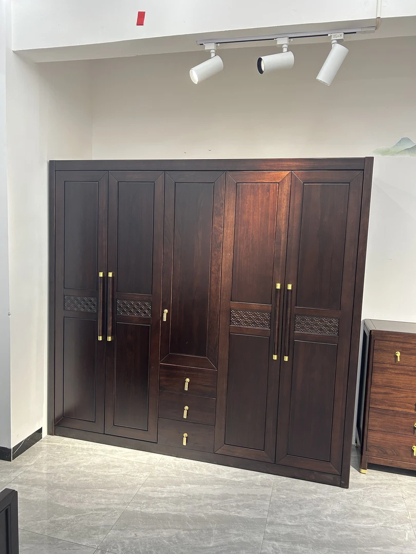 现代新中式乌金木实木衣柜家用卧室大容量收纳柜简约储物大衣橱