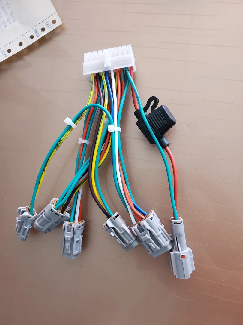 抓木器6路控制器插头20个孔