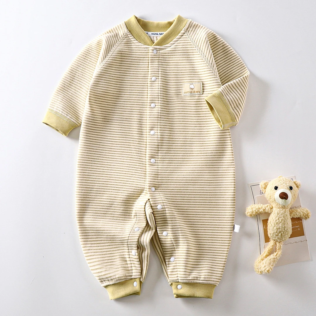 新生儿连身衣婴幼儿四季款爬服A类打底哈衣宝宝保暖男女宝无骨