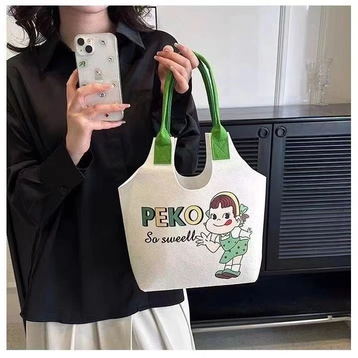 毛毡包一个由多花蜂蜜便携挤压蜜装提供JN