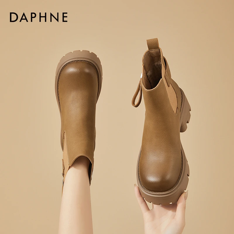 达芙妮英伦风马丁靴女2025新款冬季加绒棉鞋真皮烟筒靴切尔西短靴