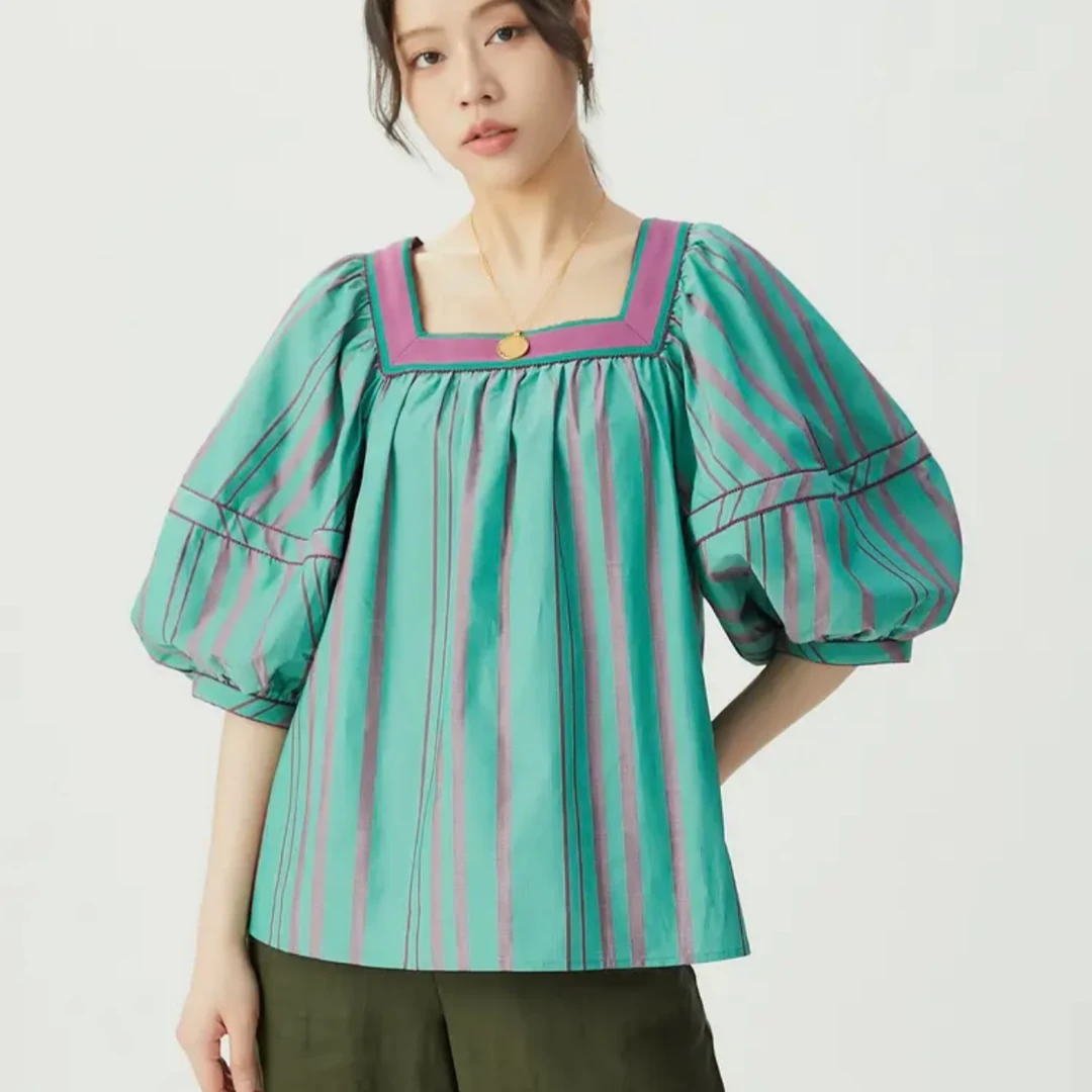 AMASS/阿玛施新款时尚复古设计感方领条纹泡泡袖甜美衬衫5300627