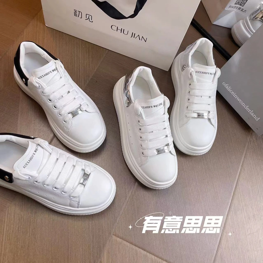 有意思思女鞋—‘昆昆‘秋季新款厚底时尚休闲百搭女鞋港风小白鞋