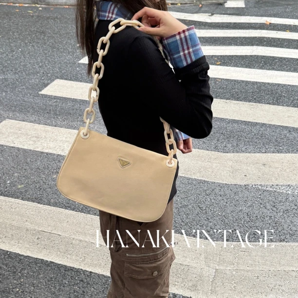 95新 Prada/普拉达 花绮二店/Prada尼龙亚克力链条单肩包