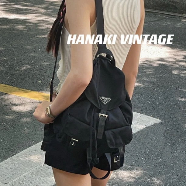 95新 Prada/普拉达 花绮中古/Prada普拉达小号尼龙双肩包/95新
