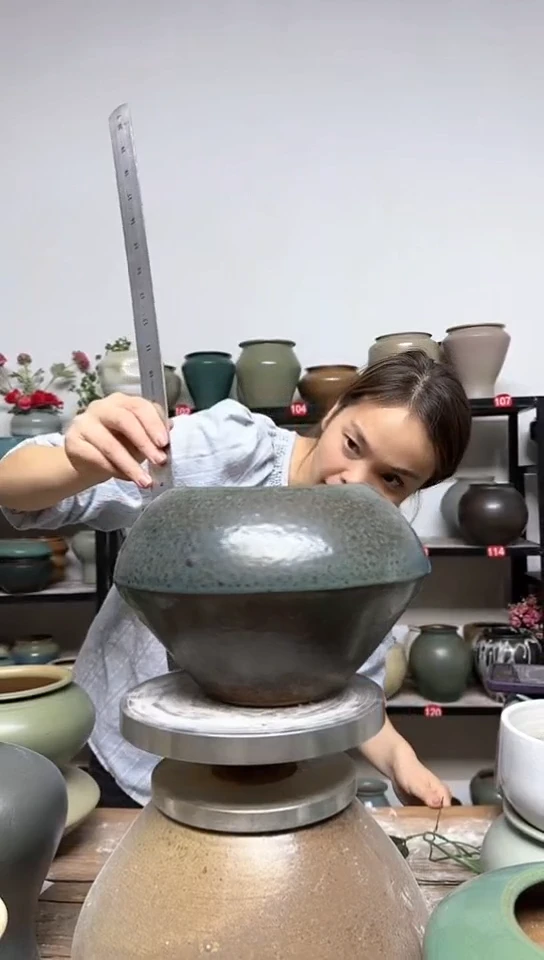 【闪购商品】陶瓷20CM以下28-高17口11瑕