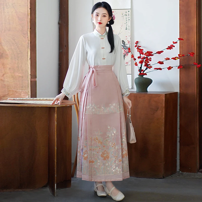 国风汉元素粉色织金马面裙春日常可穿复古风对襟衬衣汉服两件套女