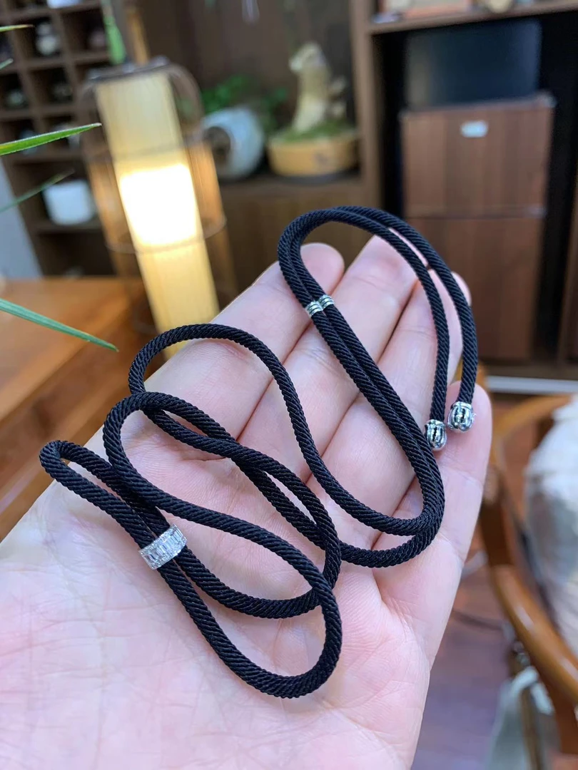 18k金挂绳黑绳链子