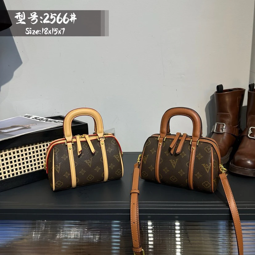 凯诗米娜女包【新款18cm枕头包】