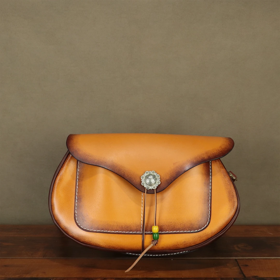 头层牛皮托斯卡纳女士时尚休闲单肩斜挎马鞍包包