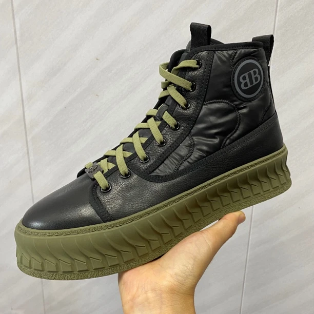 623-1秋冬新款马丁靴英伦风男士皮鞋皮靴时尚舒适休闲鞋真皮男鞋