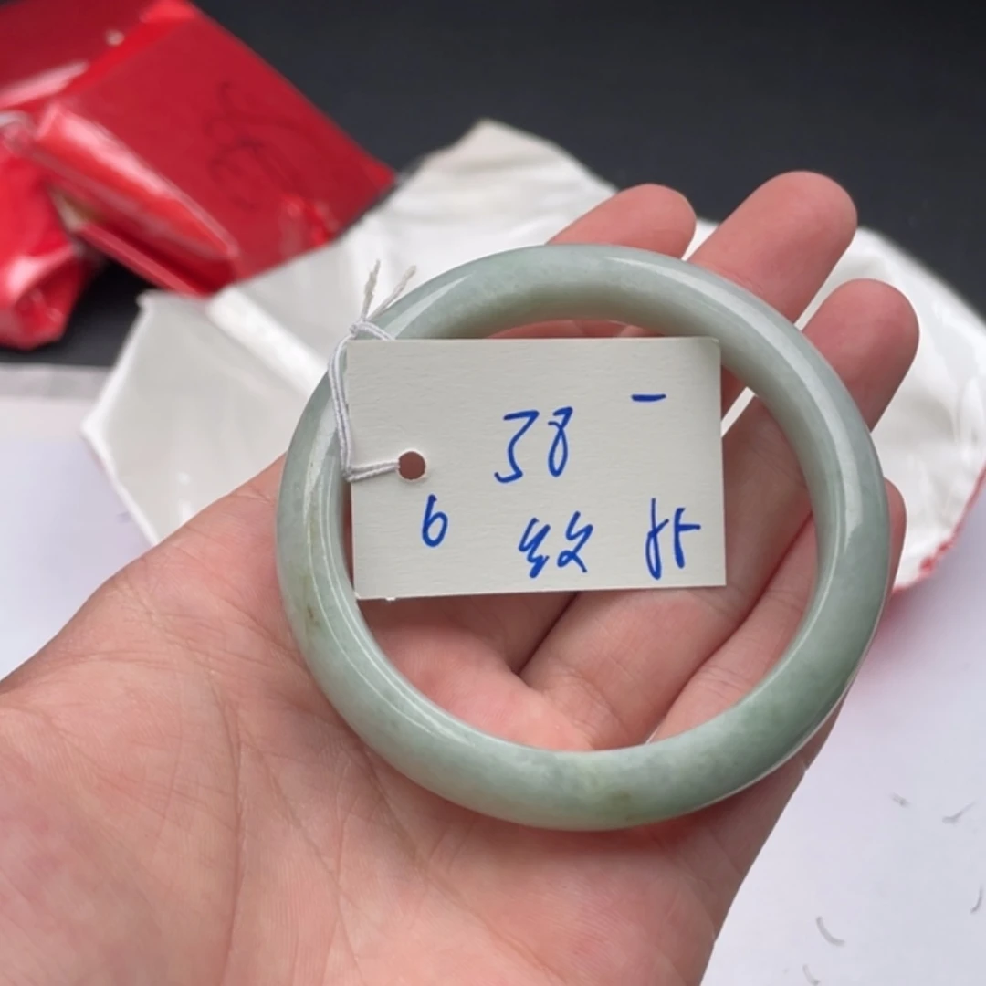 【闪购商品】翡翠手镯未镶嵌一**呀