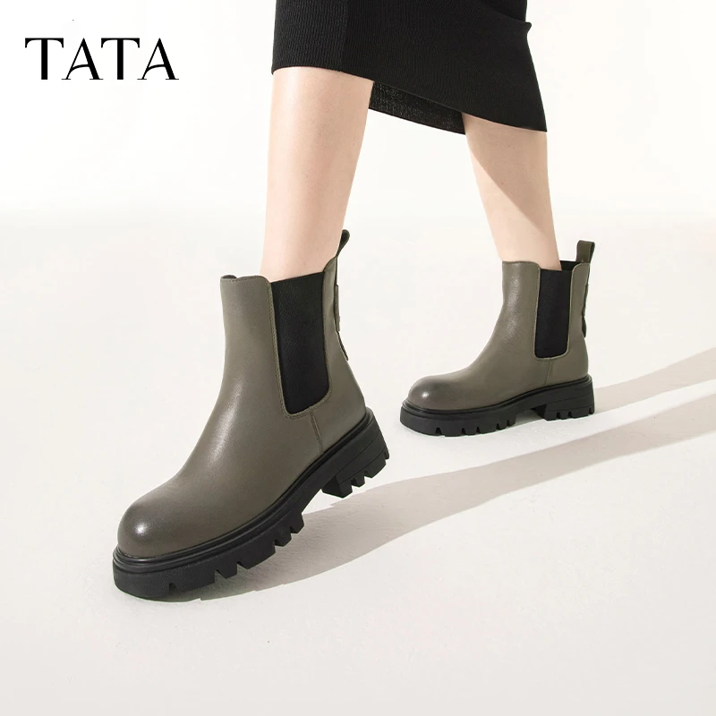 Tata他她英伦厚底切尔西靴女靴炸街烟筒靴加绒短靴动新款WYP01DD3