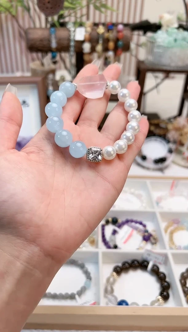 【闪购商品】水晶手链未镶嵌12天然水晶手链简约多样性发货发其一