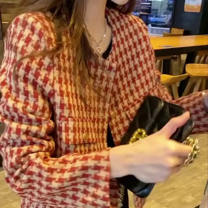 宝藏衣橱2024小香风外套女短款英伦风小个子宽松格子外套7370