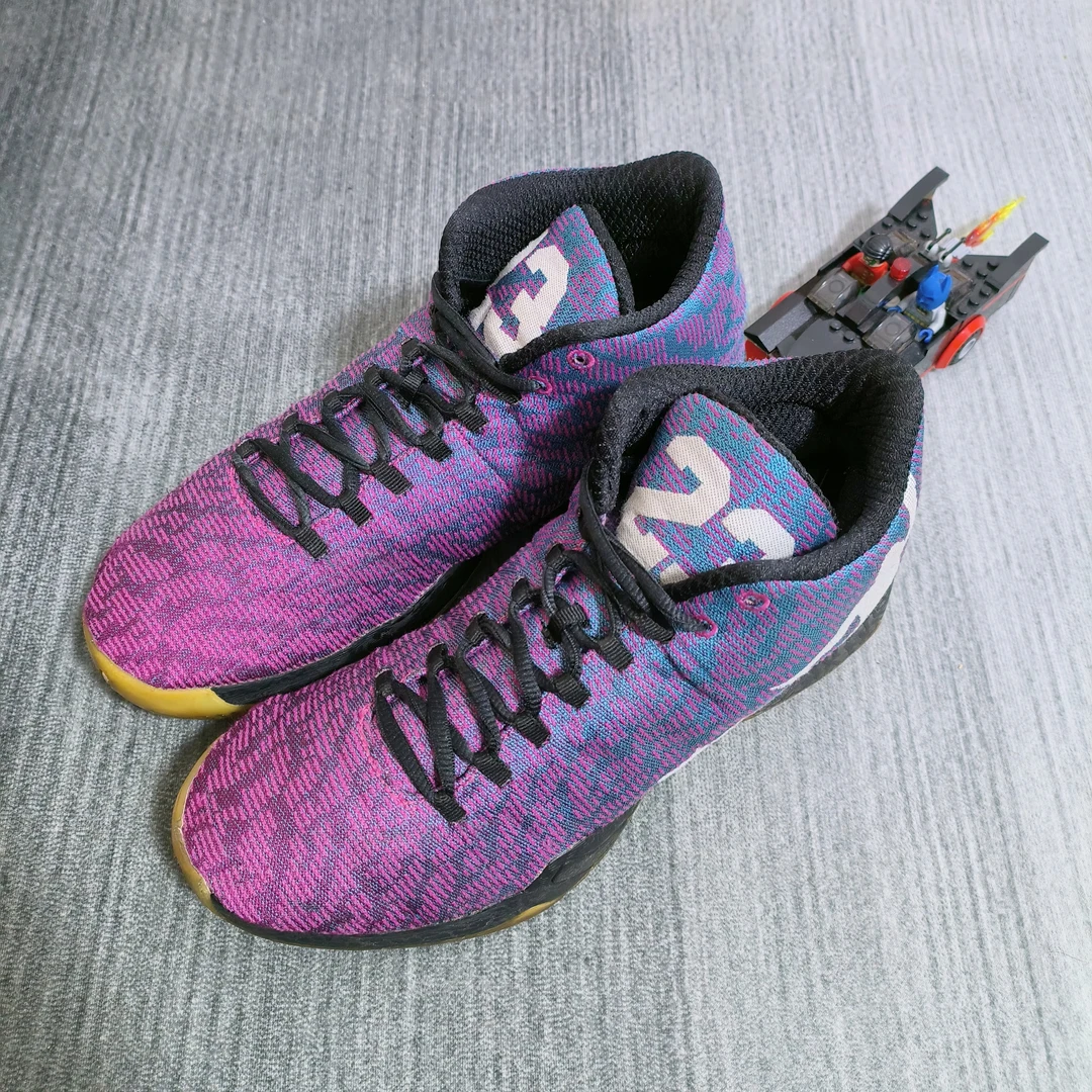 43码/乔丹air jordan aj29紫/二手无原盒/鞋带瑕疵/公价1799