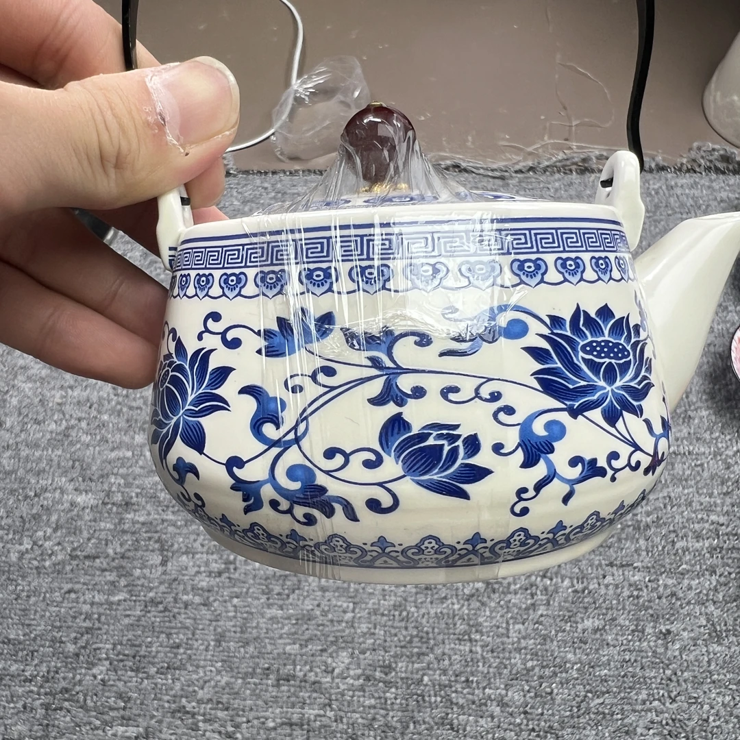 高端茶具缠枝莲提梁壶flk