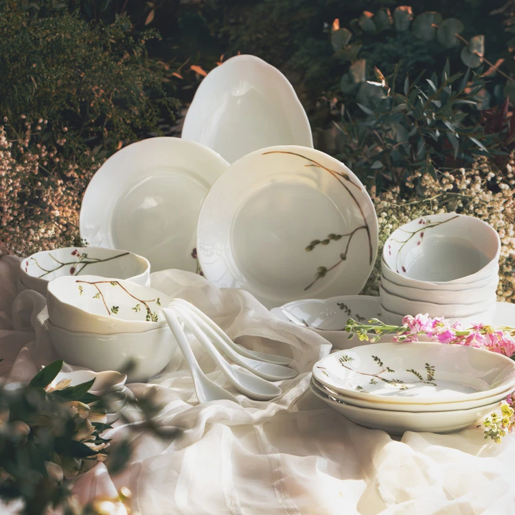 日本NARUMI/鸣海里花暦系列 5人份中餐套装（24件）一般瓷