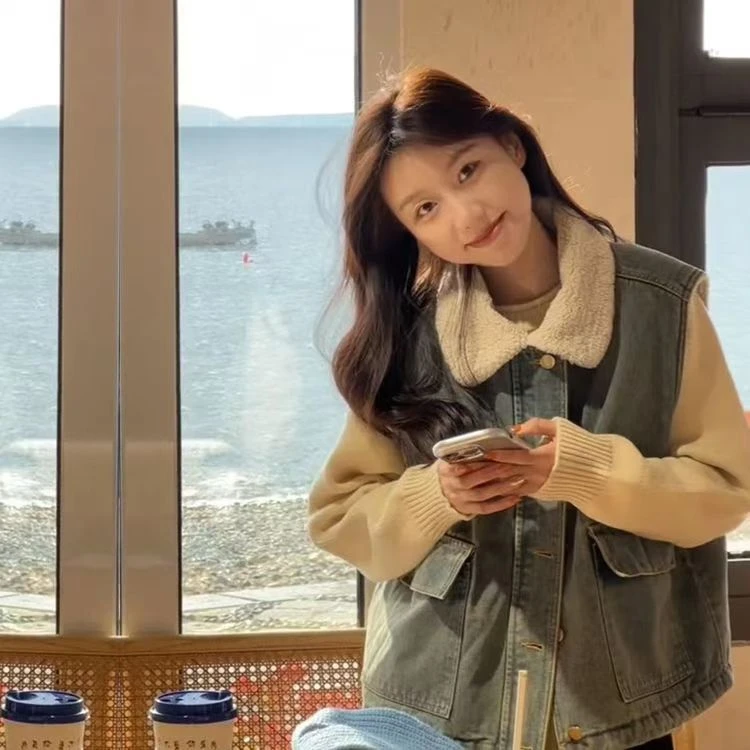 复古牛仔小个子加绒马甲女2024秋冬新款宽松百搭外穿马夹短款外套