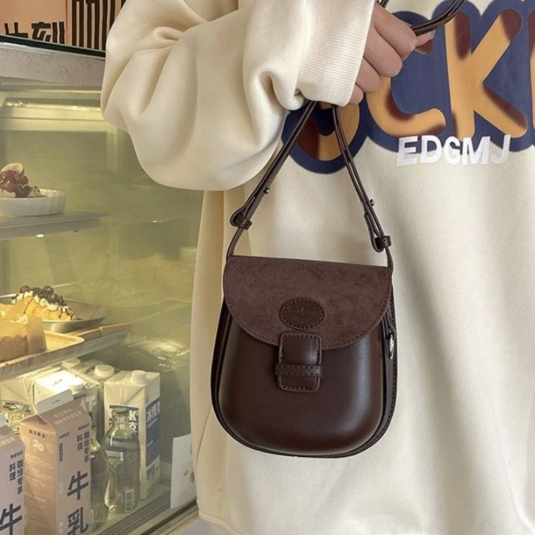 斜挎包单肩小包女大容量