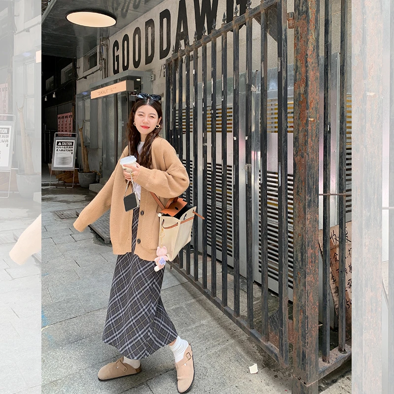 曾小咸高腰复古格子长款半裙女2024年秋新款气质感格纹a字长裙子