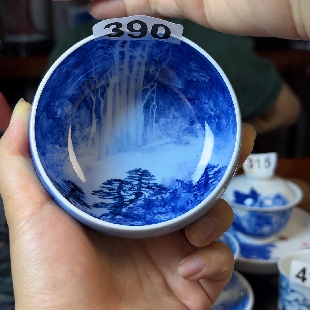 王庆龙老师手绘陶瓷
