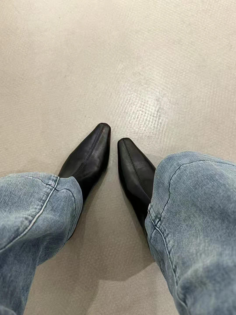 德妃推荐瘦瘦靴百搭气质时尚