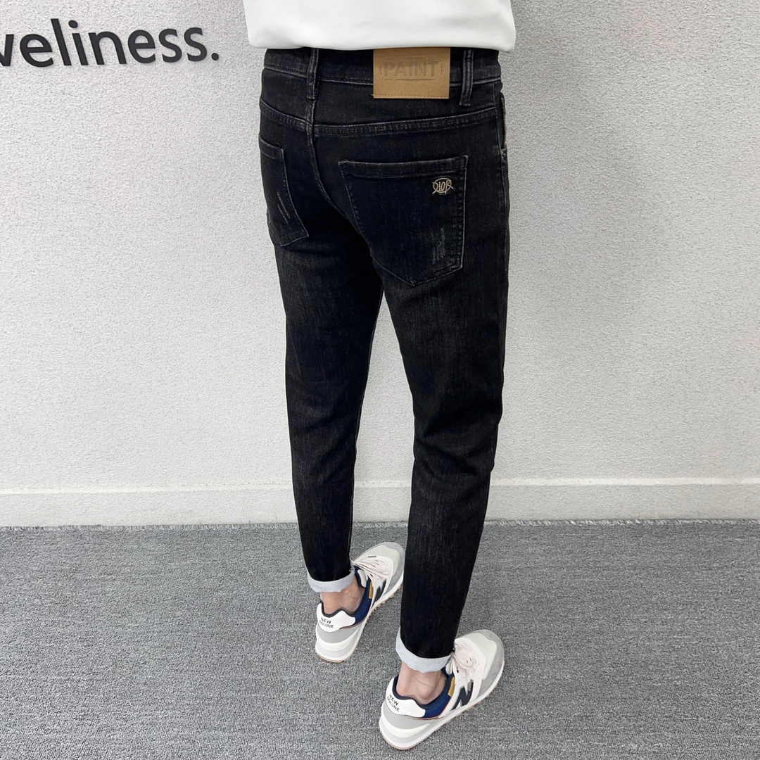 黑色牛仔裤男秋季新款休闲百搭高端刺绣修身小脚水洗高端九分裤子