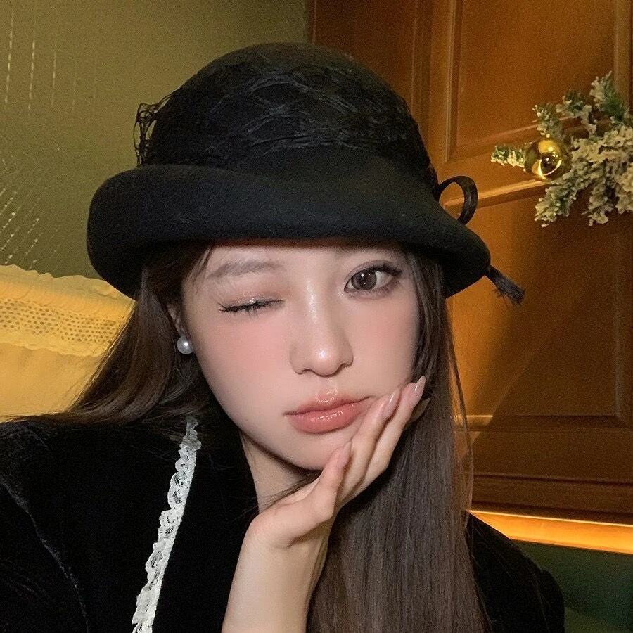 法式羊毛卷边蝴蝶蕾丝贝雷帽高端优雅千金风帽子小香风名媛女盆帽