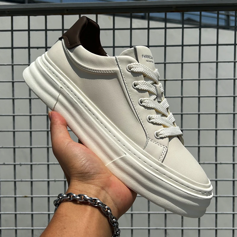 2024秋季新款韩版百搭头层牛皮青年低帮系带休闲板鞋厚底小白鞋男