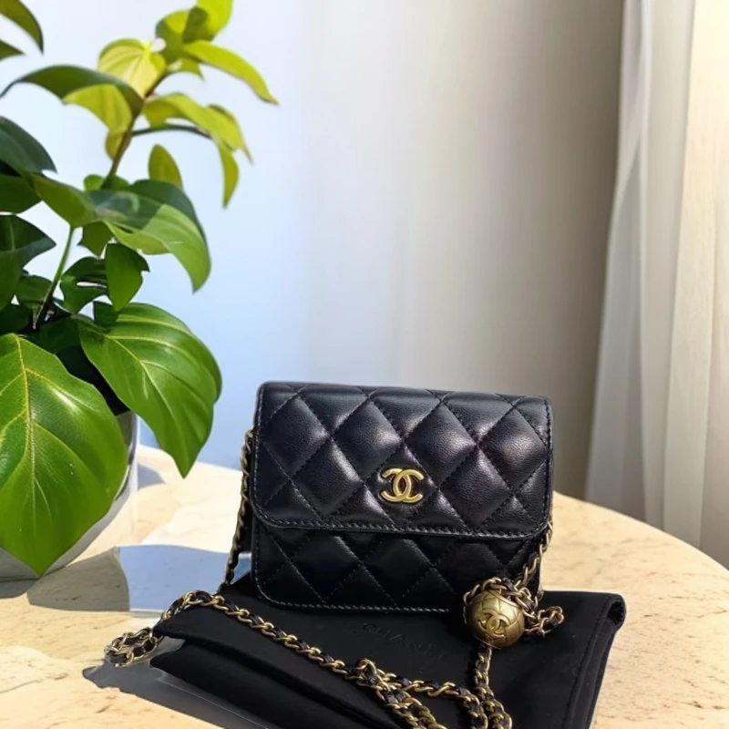 99新 Chanel/香奈儿  【 杨贵妃专属】 黑金金球小woc 斜挎包