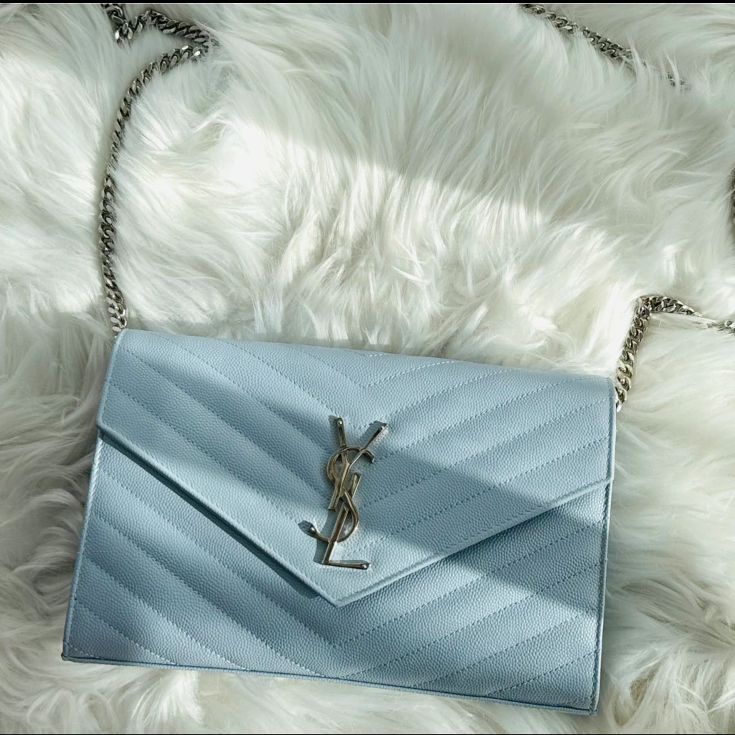 95新 YSL/圣罗兰 【专属】浅蓝色信封银扣链条斜挎单肩包....
