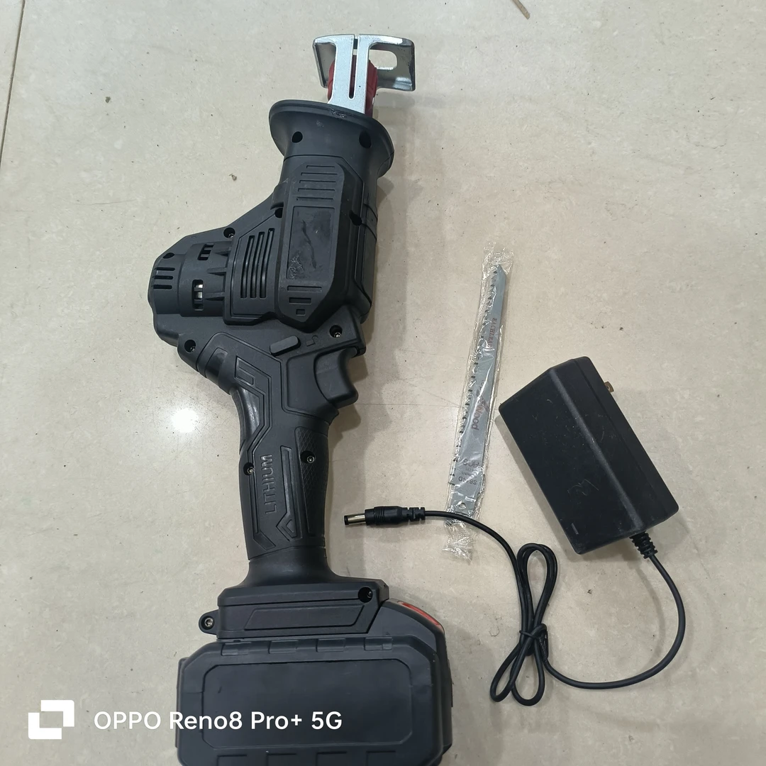 库存马刀锯（没有锯条）