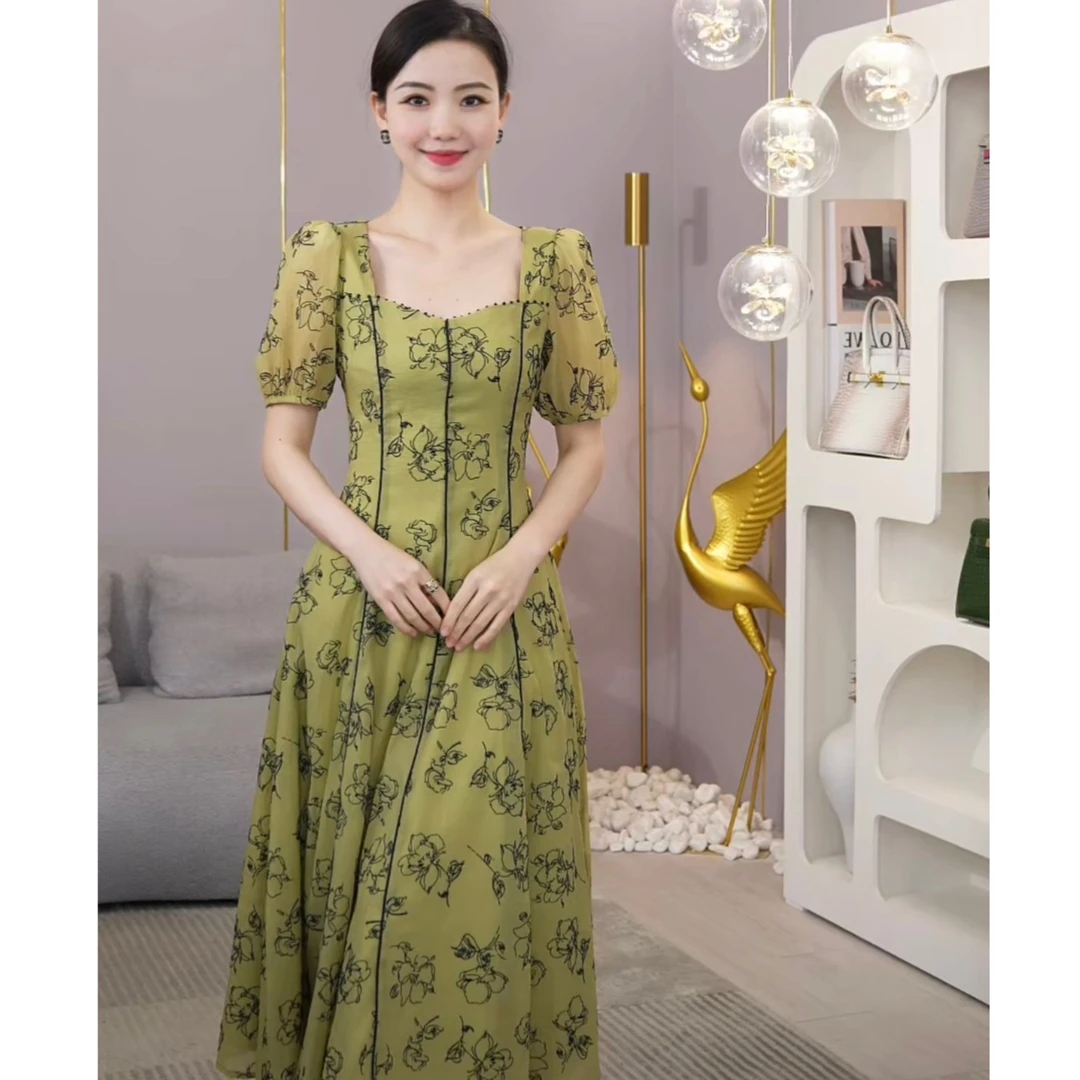 现货2025夏季新款【ZM-8019】法式气质绿色碎花小众收腰时尚连衣裙