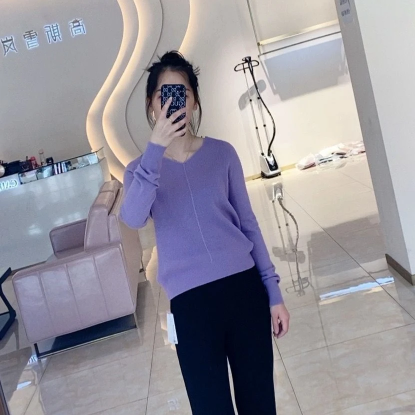 高斯雪岚长袖V领针织衫22412233