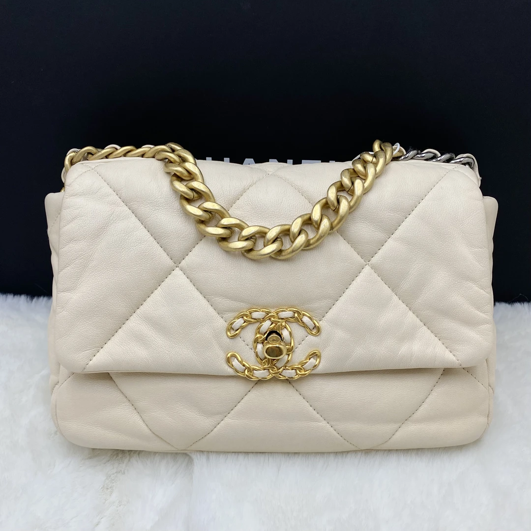 95新 Chanel/香奈儿 香奈儿米色19bag小号手提斜挎包 29开带卡