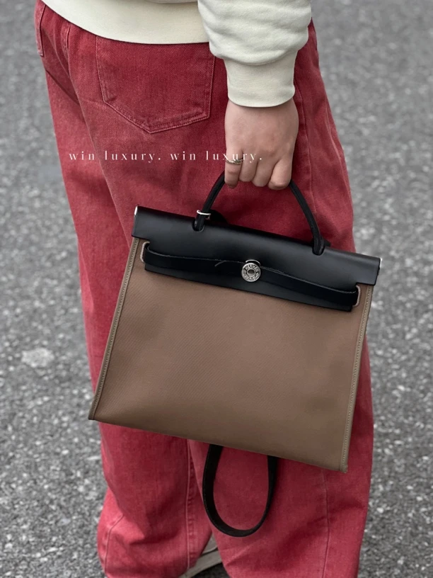99新 Hermes/爱马仕 爱马仕herbag31大象灰拼乌木色手提斜挎包