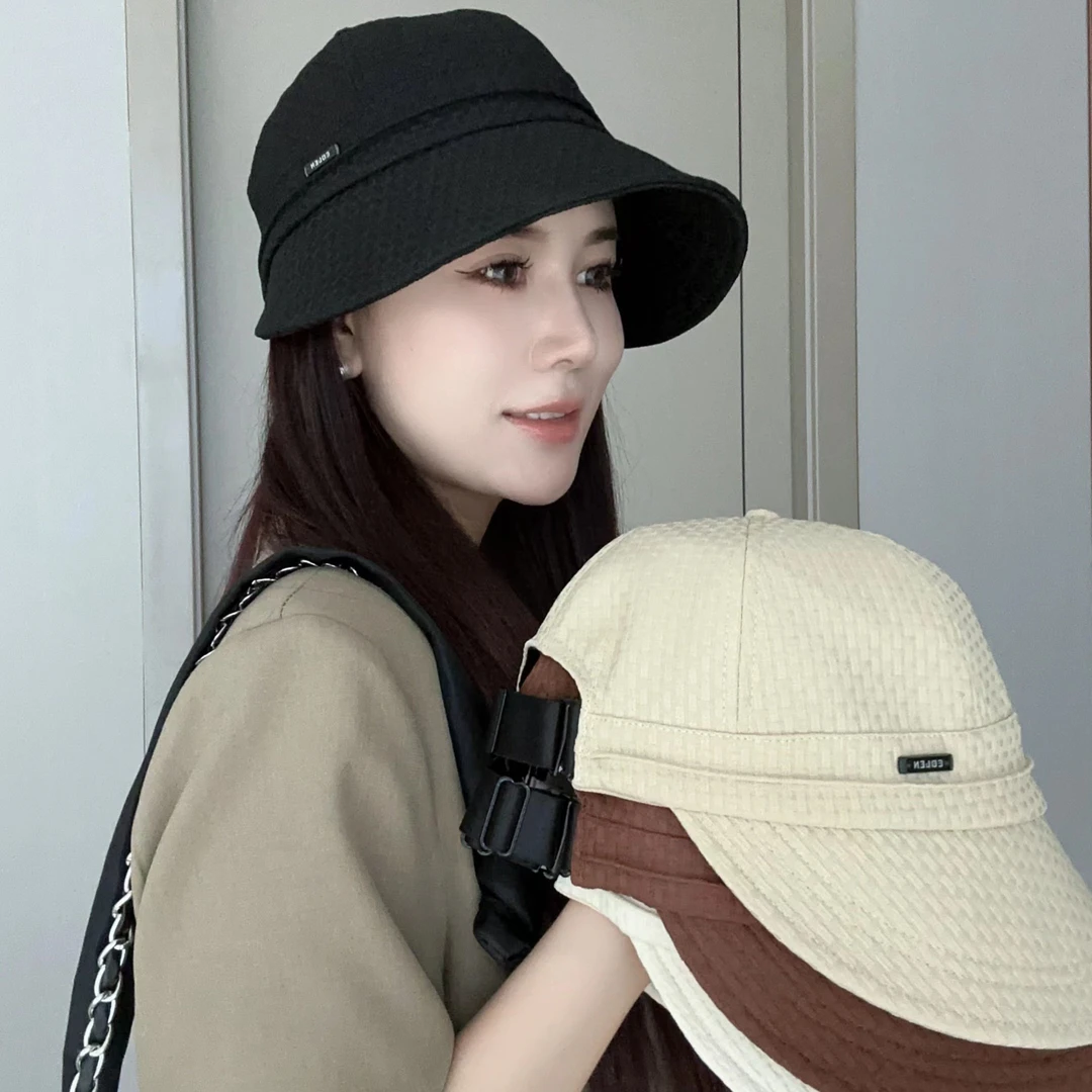 春秋新款韩版小标遮阳渔夫帽户外出游日系百搭休闲显脸小鸭舌帽