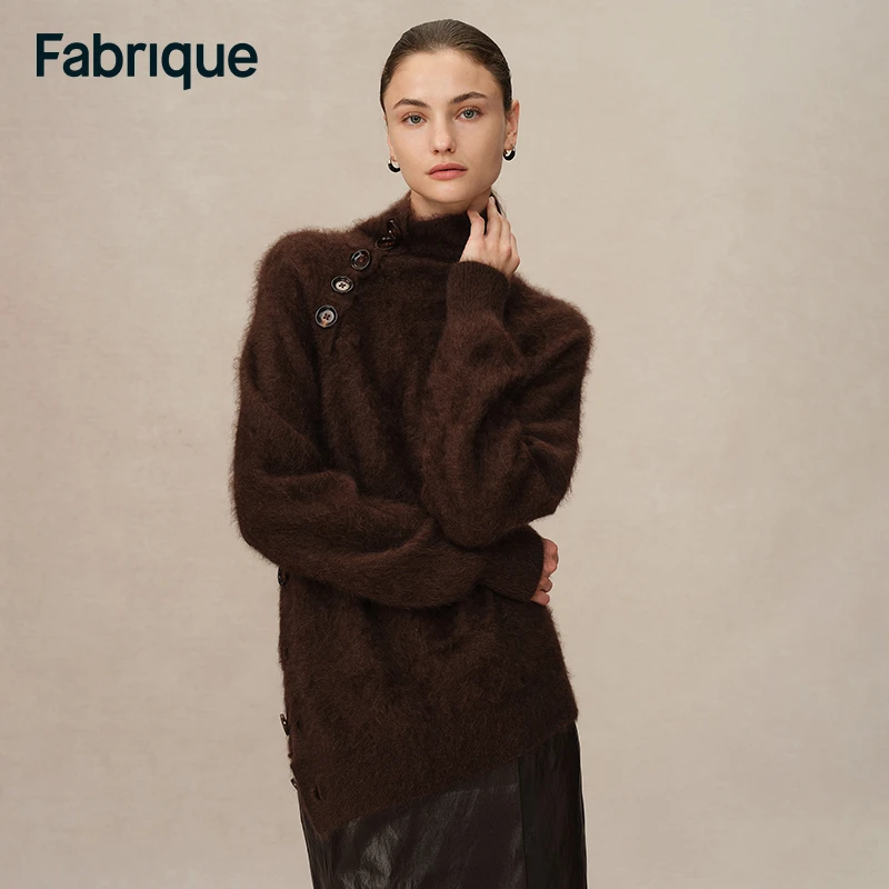 Fabrique Donovan 深巧棕棕牦牛绒宽松高领侧开扣针织套头女毛衣