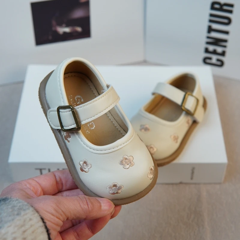 春季新品宝宝软底学步鞋女小童单鞋幼儿皮面公主鞋
